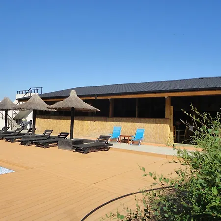 Greenstone Land - Corbu Guest house *