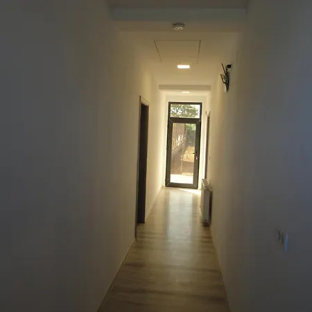 Guest house Greenstone Land - Corbu *