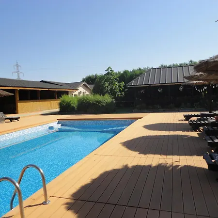 Guest house Greenstone Land - Corbu