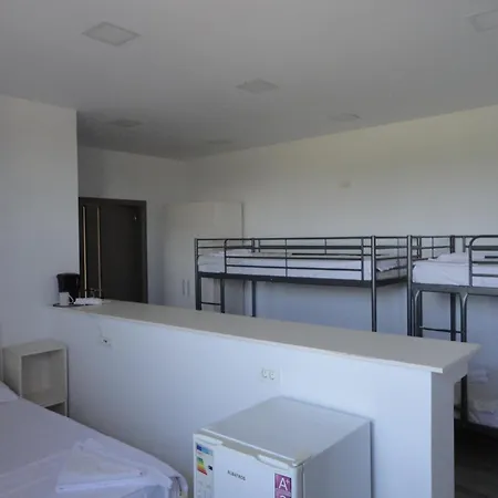 Greenstone Land - Corbu Guest house *