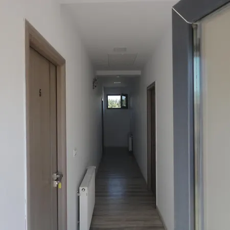 Guest house Greenstone Land - Corbu *
