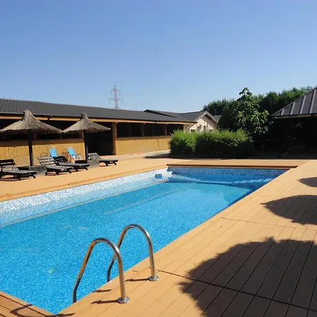 Greenstone Land - Corbu