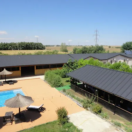 Greenstone Land - 3* 코르부