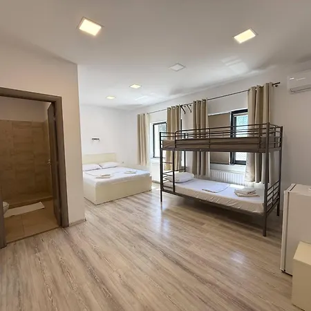Guest house Greenstone Land -